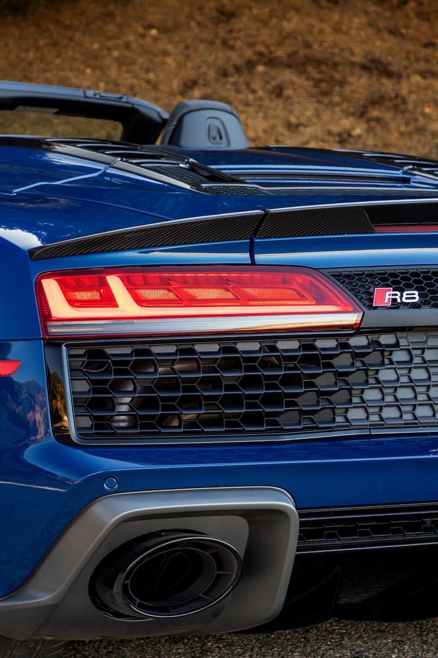 Детали экстерьера Audi R8 V10 Performance Spyder 2019 года  (NA) (фото 27 из 46)